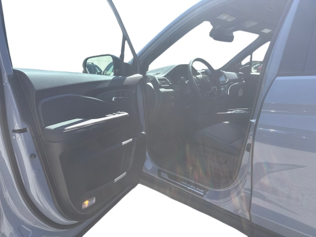Thumbnail: 2026 Honda Ridgeline - 21