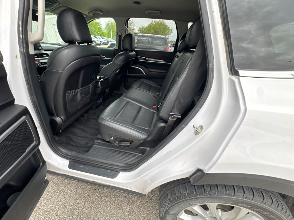 Thumbnail: 2021 Kia Telluride - 19