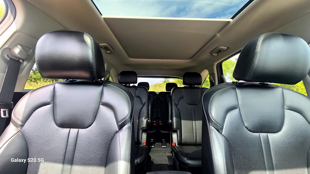 Thumbnail: 2021 Kia Sorento - 21