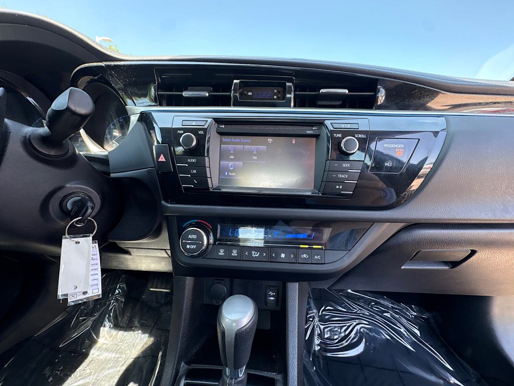 Thumbnail: 2016 Toyota Corolla - 13
