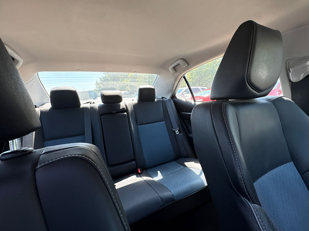 Thumbnail: 2016 Toyota Corolla - 23