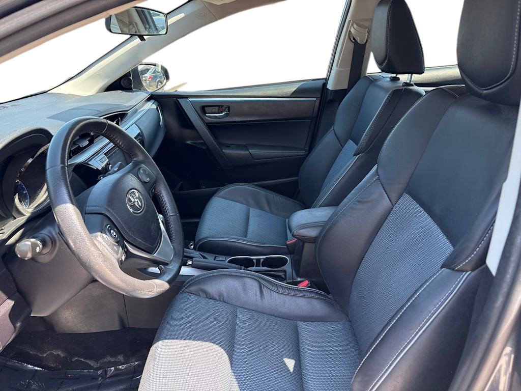 Thumbnail: 2016 Toyota Corolla - 9