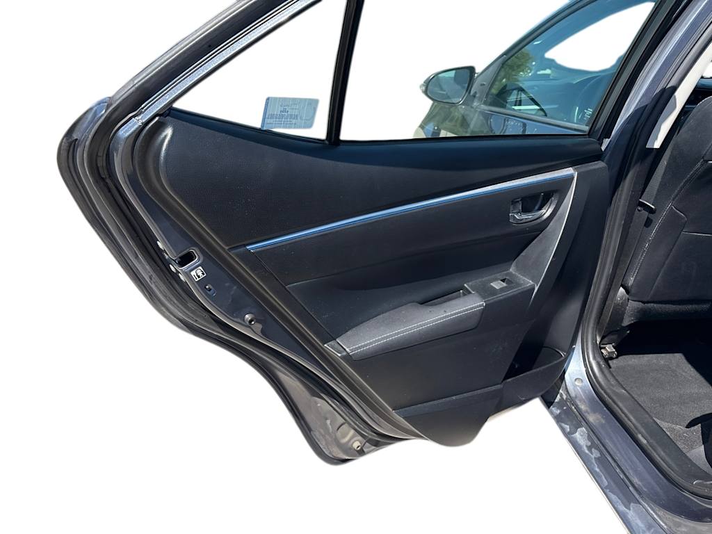 Thumbnail: 2016 Toyota Corolla - 18
