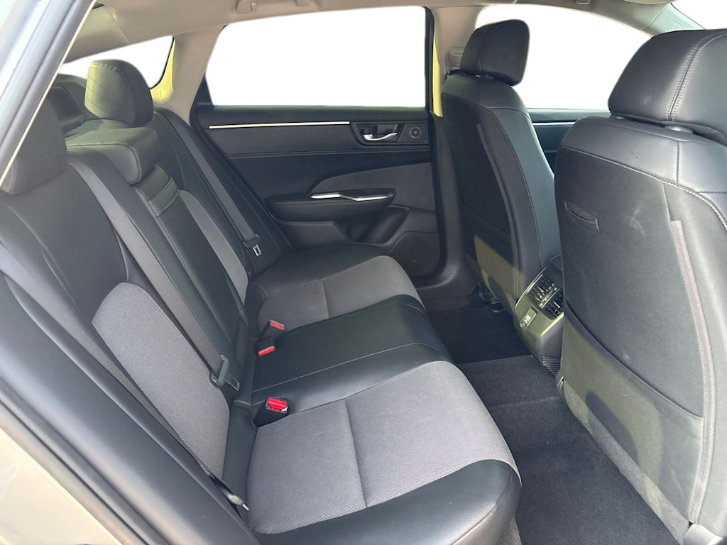 Thumbnail: 2018 Honda Clarity - 19
