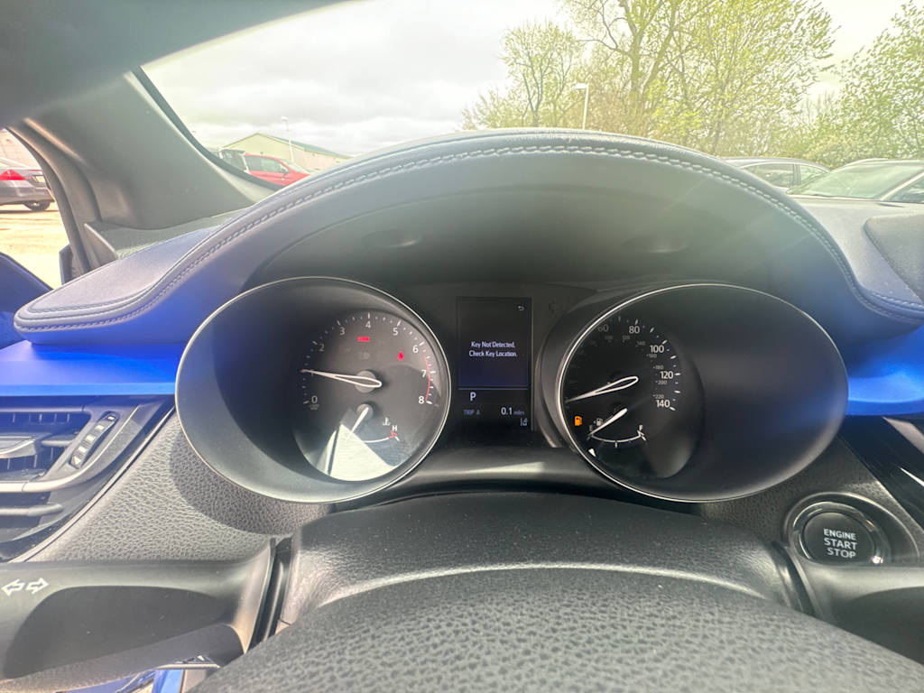 Thumbnail: 2021 Toyota C-HR - 12