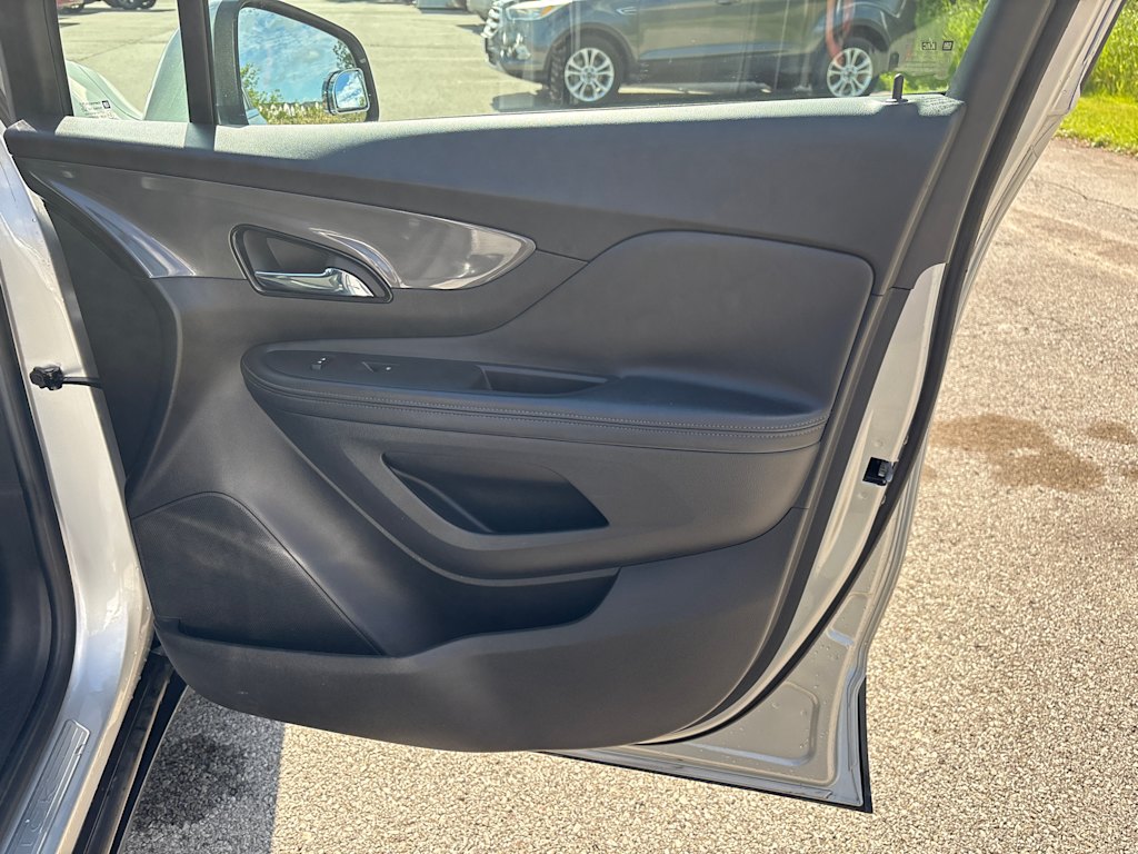 Thumbnail: 2017 Buick Encore - 21