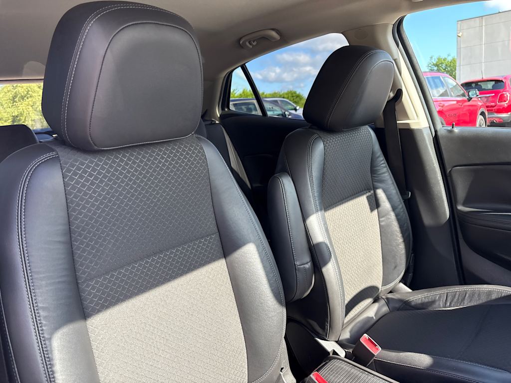 Thumbnail: 2017 Buick Encore - 22