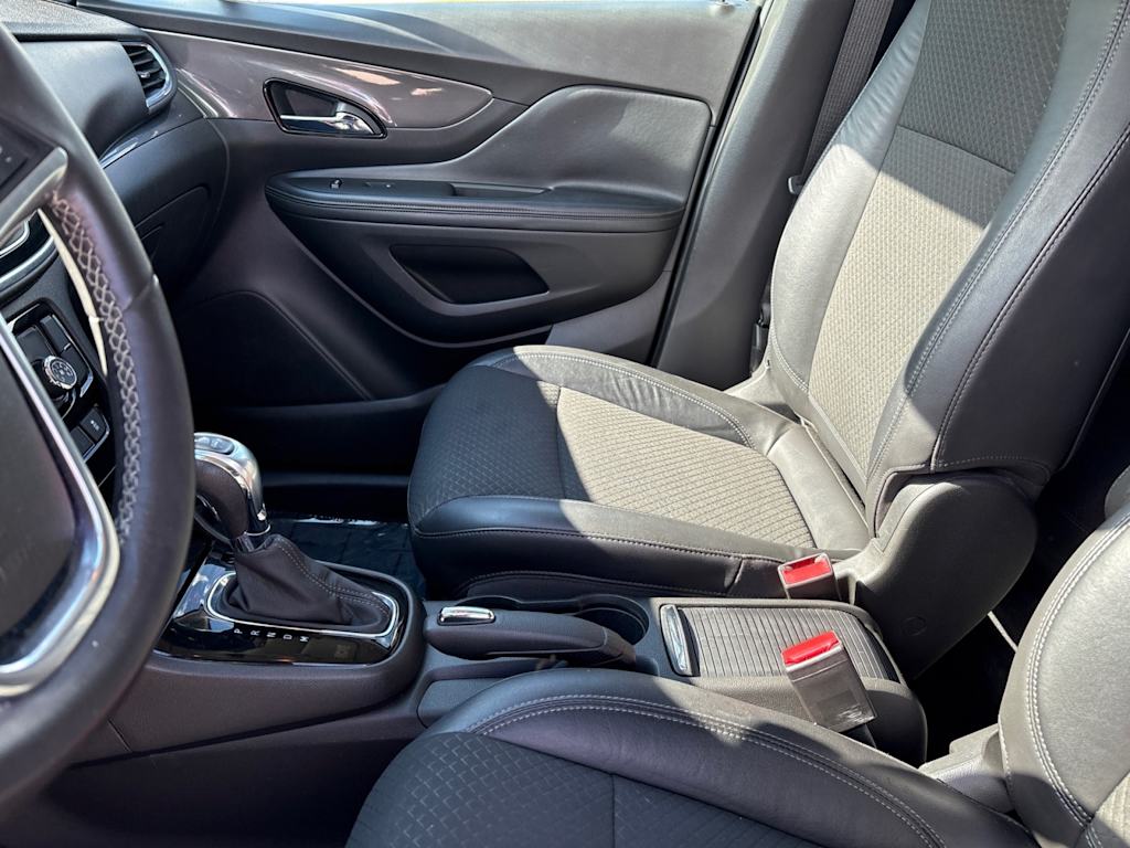 Thumbnail: 2017 Buick Encore - 6