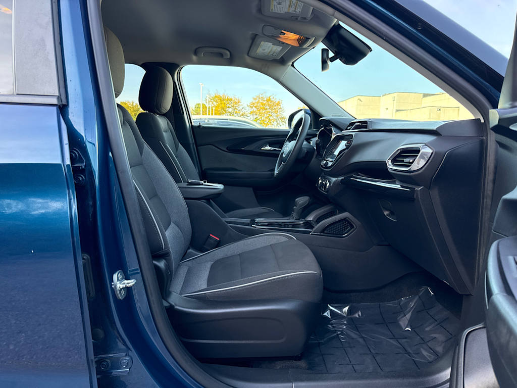 Thumbnail: 2021 Chevrolet TrailBlazer - 25