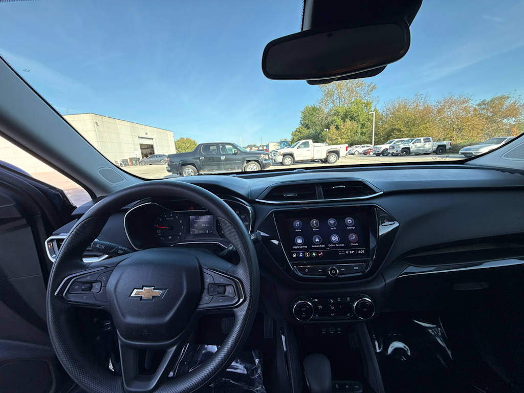 Thumbnail: 2021 Chevrolet TrailBlazer - 2