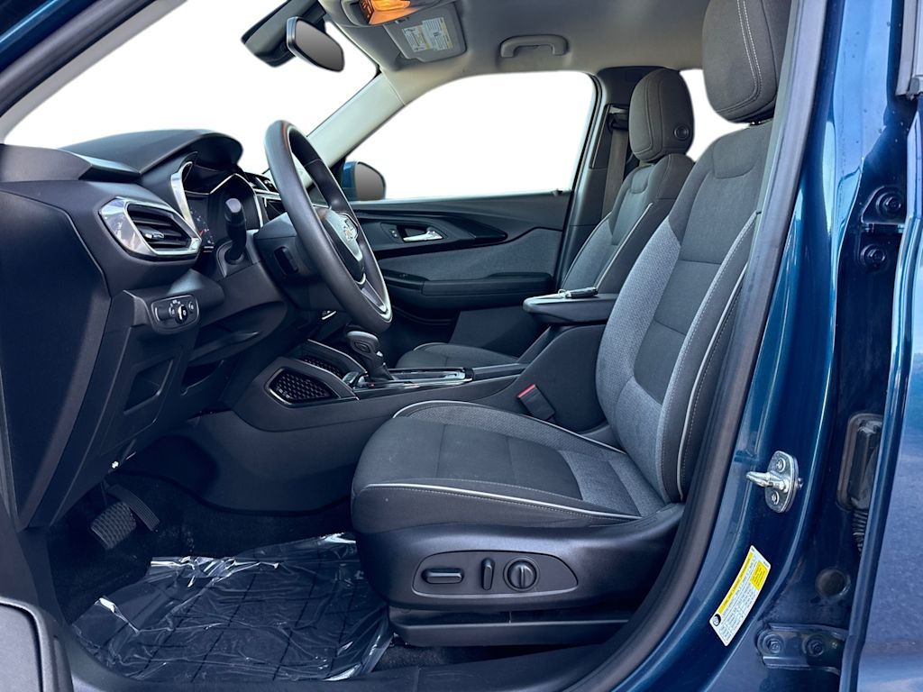 Thumbnail: 2021 Chevrolet TrailBlazer - 8