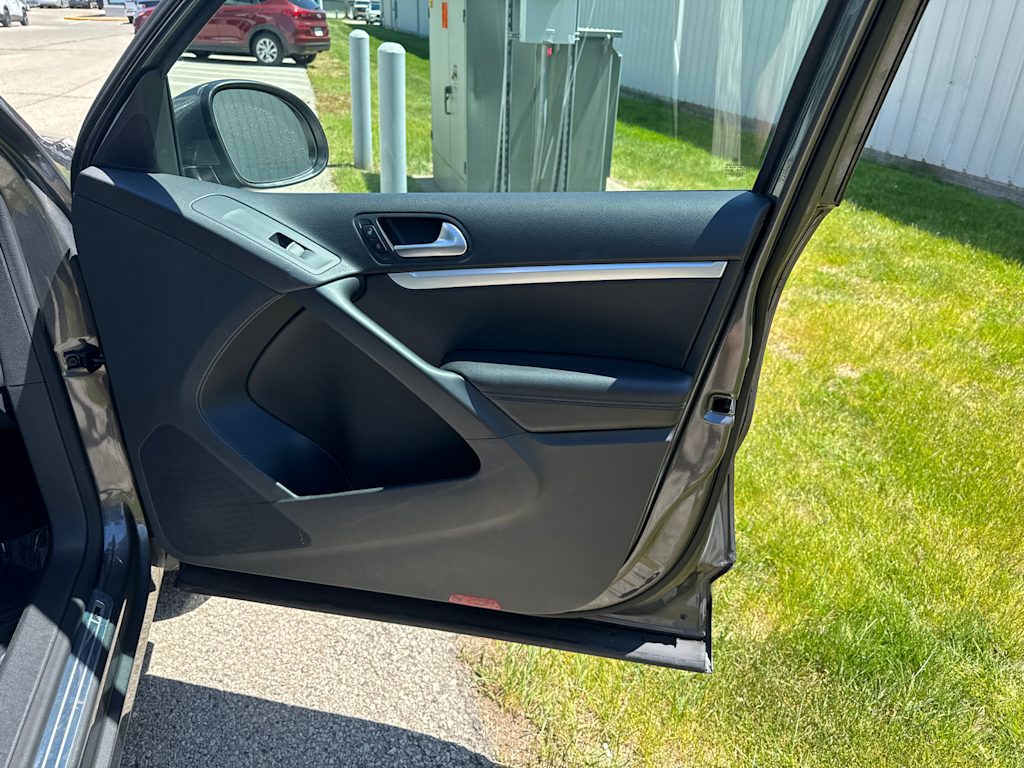 Thumbnail: 2021 Chevrolet TrailBlazer - 14