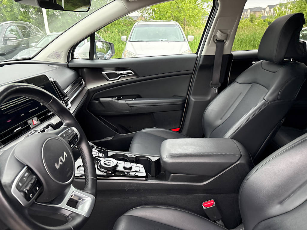 Thumbnail: 2023 Kia Sportage - 8