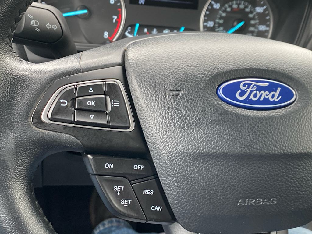 Thumbnail: 2018 Ford EcoSport - 23