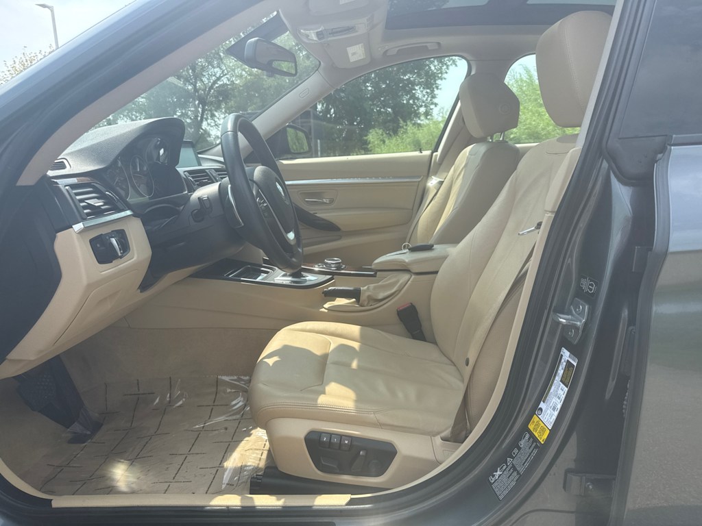 Thumbnail: 2014 BMW 3 Series - 6