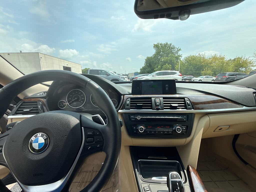 Thumbnail: 2014 BMW 3 Series - 2