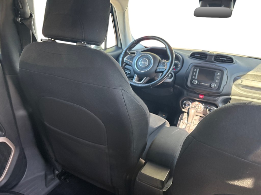 Thumbnail: 2015 Jeep Renegade - 4