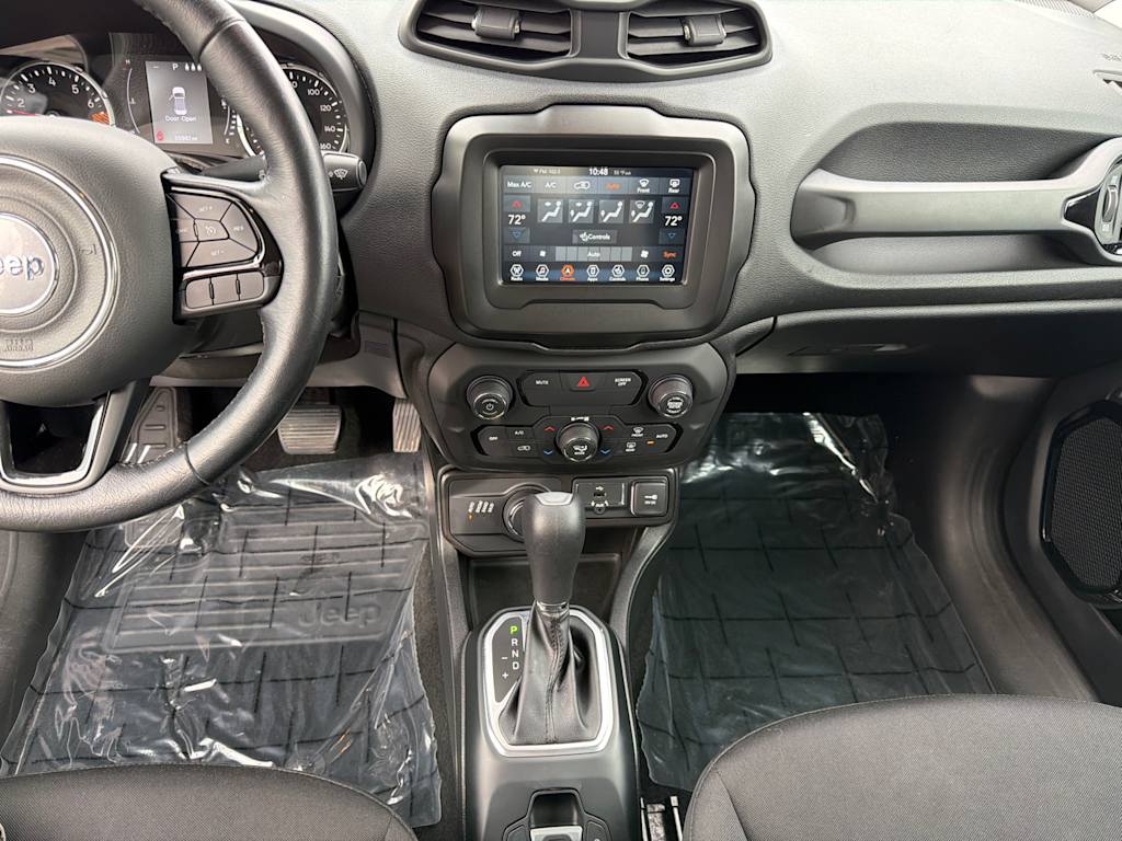 Thumbnail: 2019 Jeep Renegade - 5