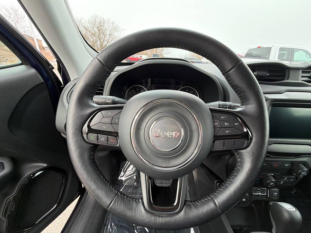 Thumbnail: 2019 Jeep Renegade - 2