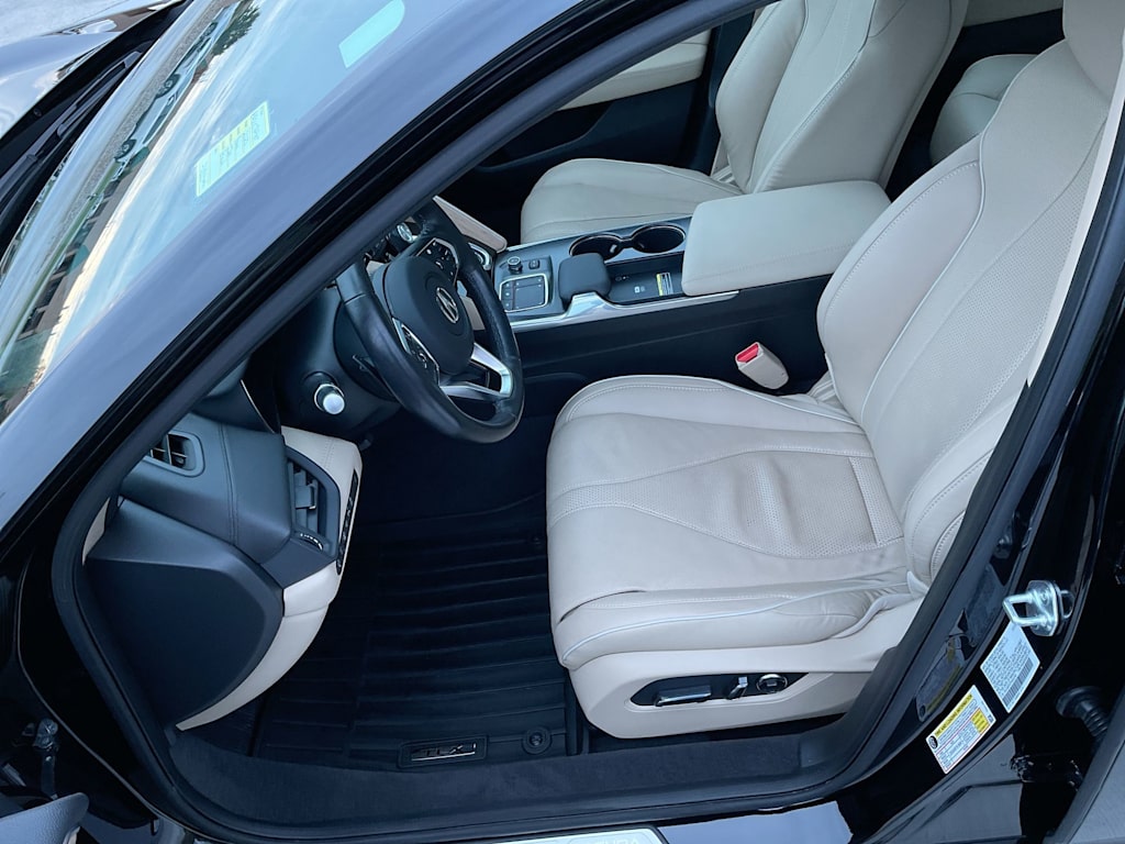 Thumbnail: 2023 Acura TLX - 10