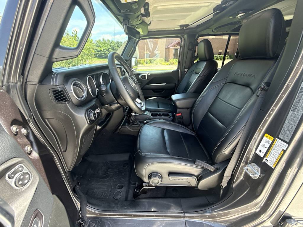 Thumbnail: 2018 Jeep Wrangler - 11