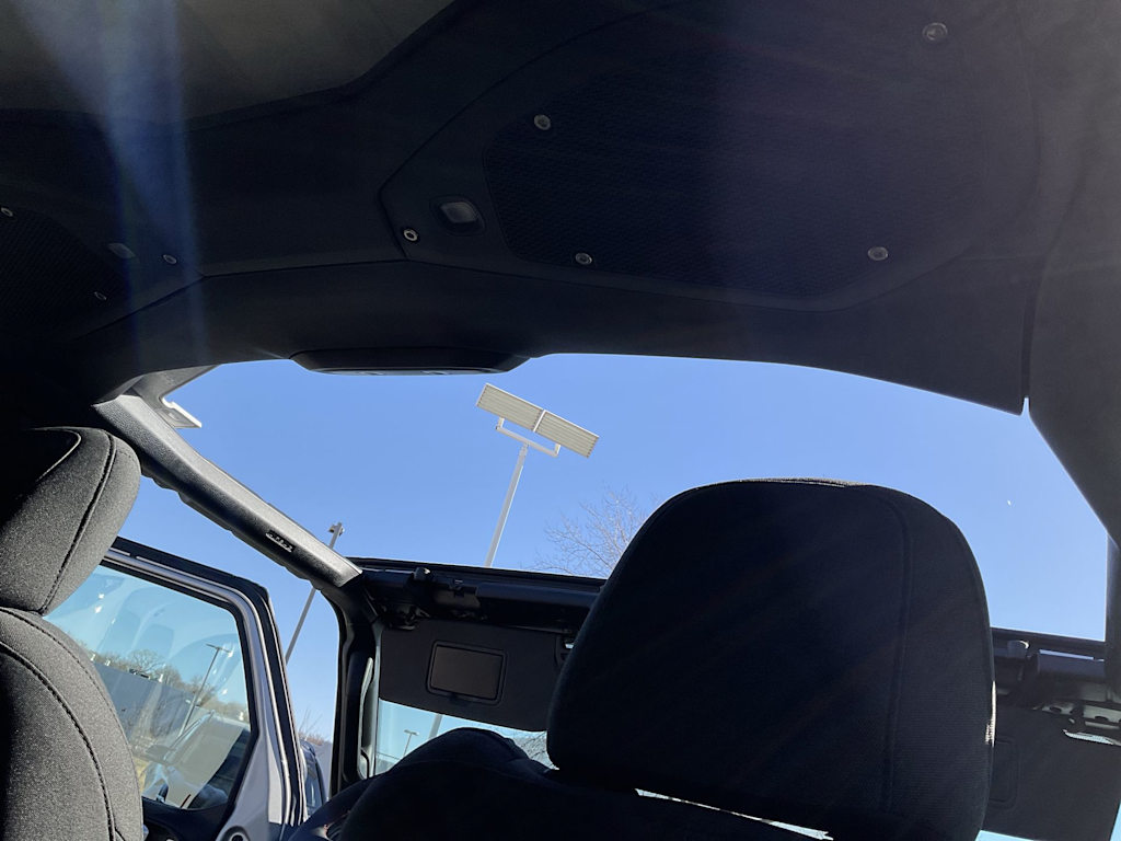 Thumbnail: 2024 Jeep Wrangler - 27