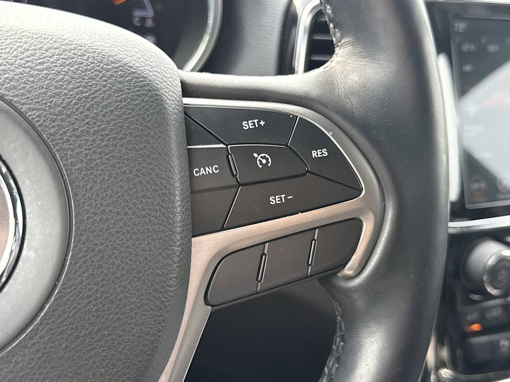 Thumbnail: 2022 Jeep Grand Cherokee - 33