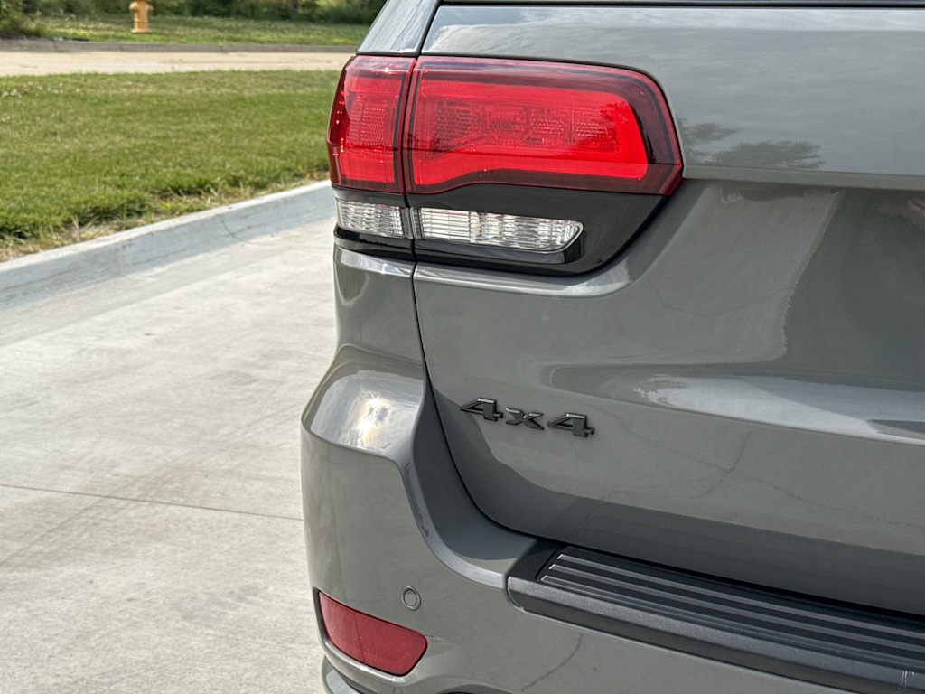 Thumbnail: 2022 Jeep Grand Cherokee - 45