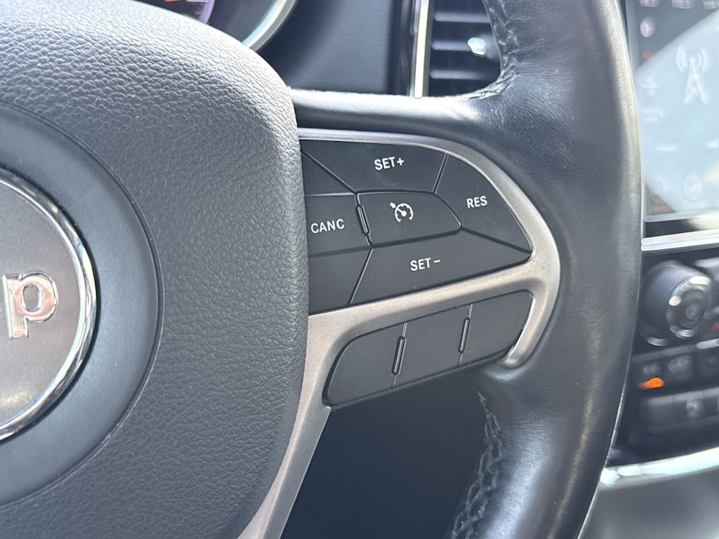 Thumbnail: 2020 Jeep Grand Cherokee - 31