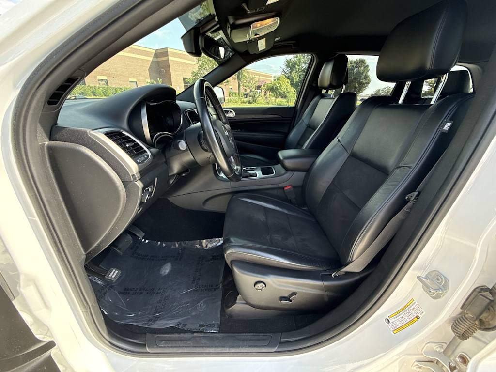 Thumbnail: 2020 Jeep Grand Cherokee - 11