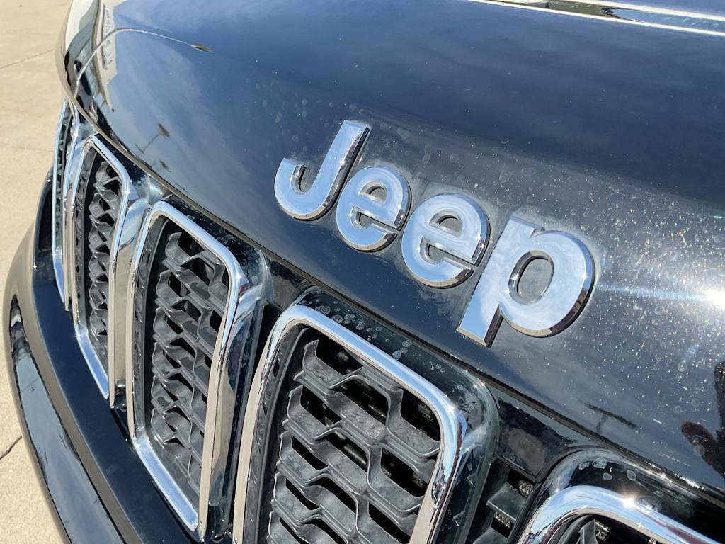 2019 Jeep Grand Cherokee Limited Edition 25