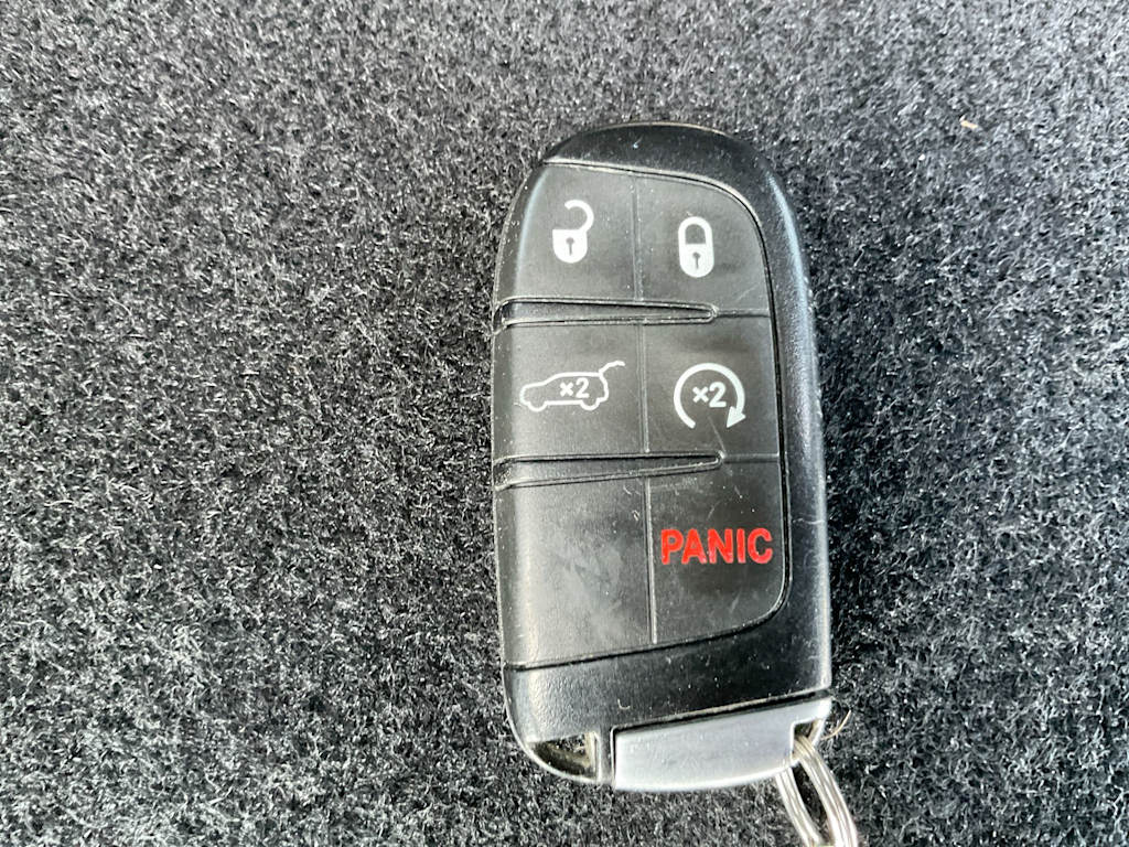 2019 Jeep Grand Cherokee Limited Edition 19