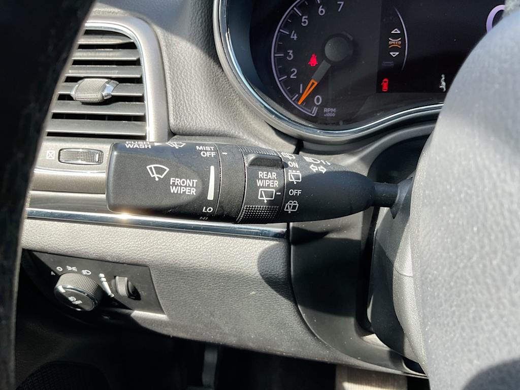 2019 Jeep Grand Cherokee Limited Edition 34