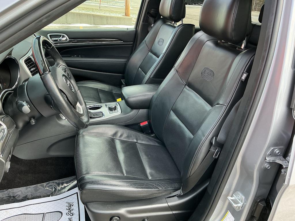 Thumbnail: 2018 Jeep Grand Cherokee - 12