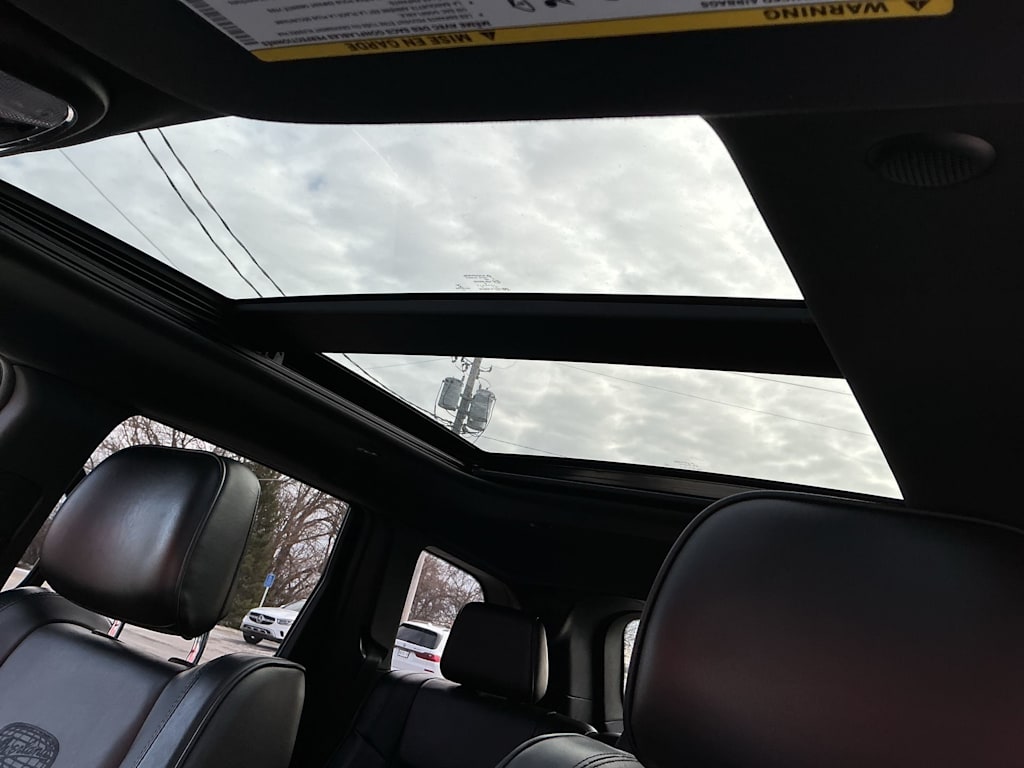 Thumbnail: 2018 Jeep Grand Cherokee - 27