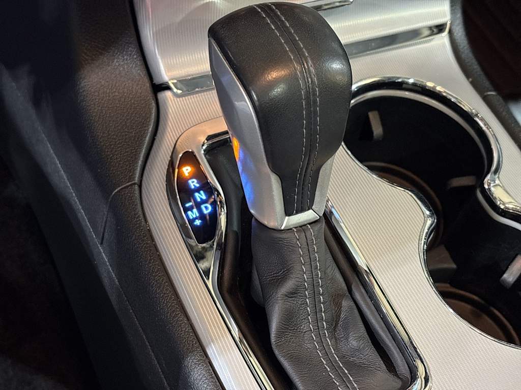 Thumbnail: 2019 Jeep Grand Cherokee - 13