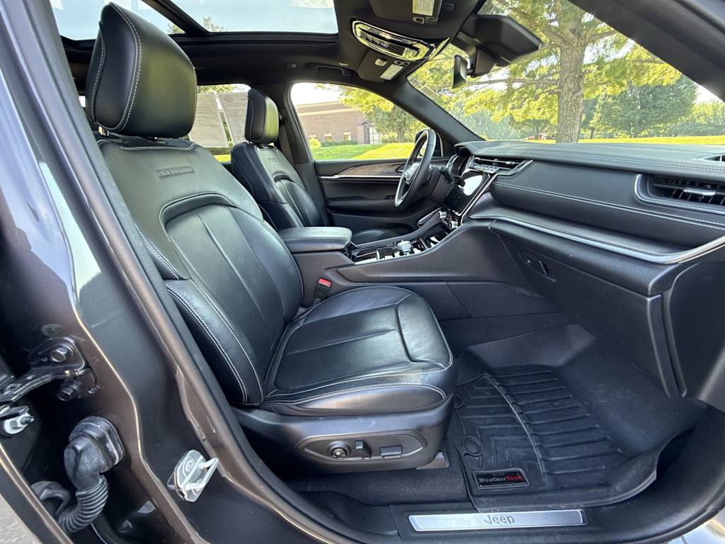 Thumbnail: 2022 Jeep Grand Cherokee - 31