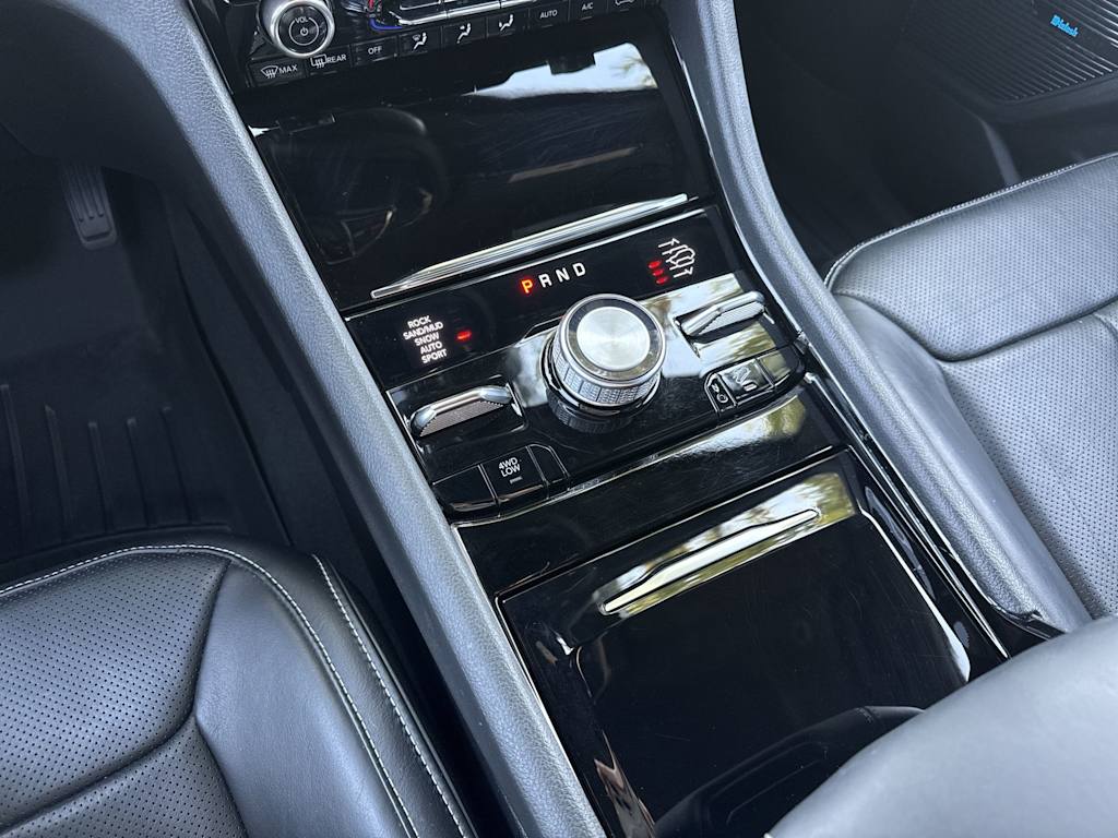 Thumbnail: 2022 Jeep Grand Cherokee - 14
