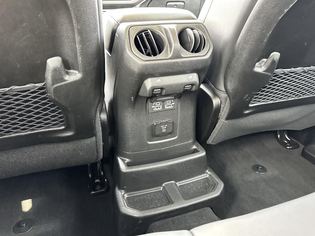 Thumbnail: 2024 Jeep Wrangler - 40