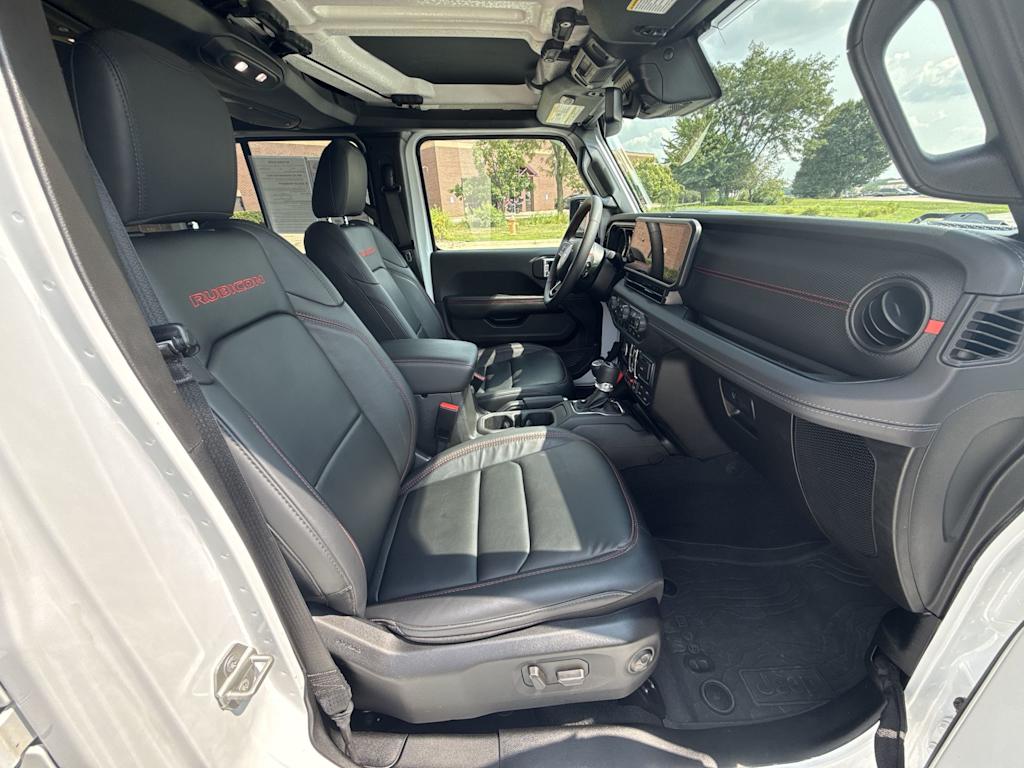 Thumbnail: 2024 Jeep Wrangler - 29