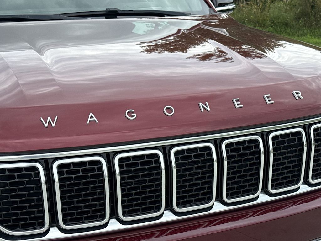 Thumbnail: 2023 Jeep Wagoneer - 6
