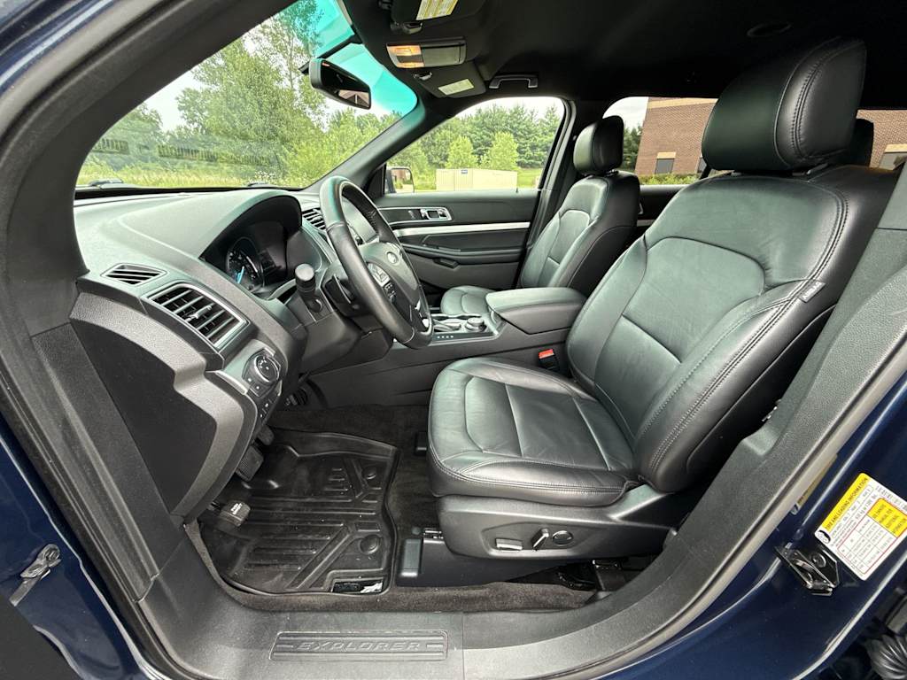 Thumbnail: 2017 Ford Explorer - 10