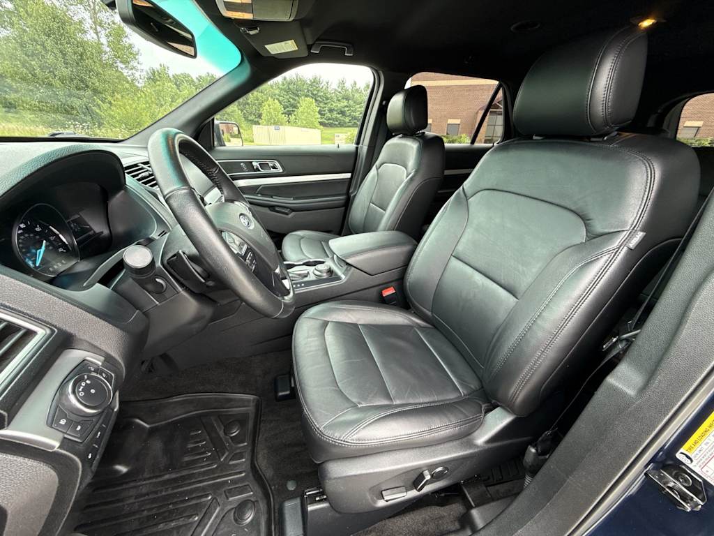Thumbnail: 2017 Ford Explorer - 11