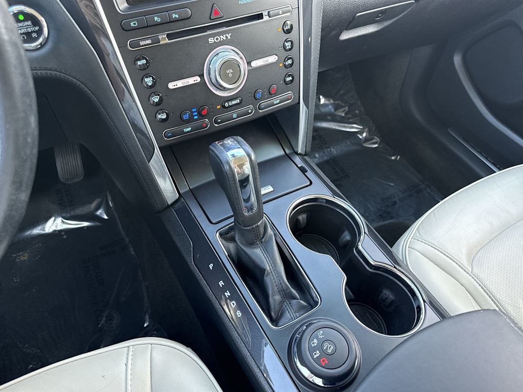 Thumbnail: 2016 Ford Explorer - 34