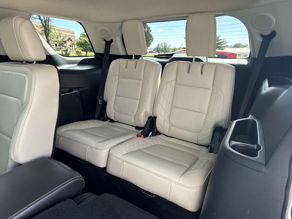 Thumbnail: 2016 Ford Explorer - 40