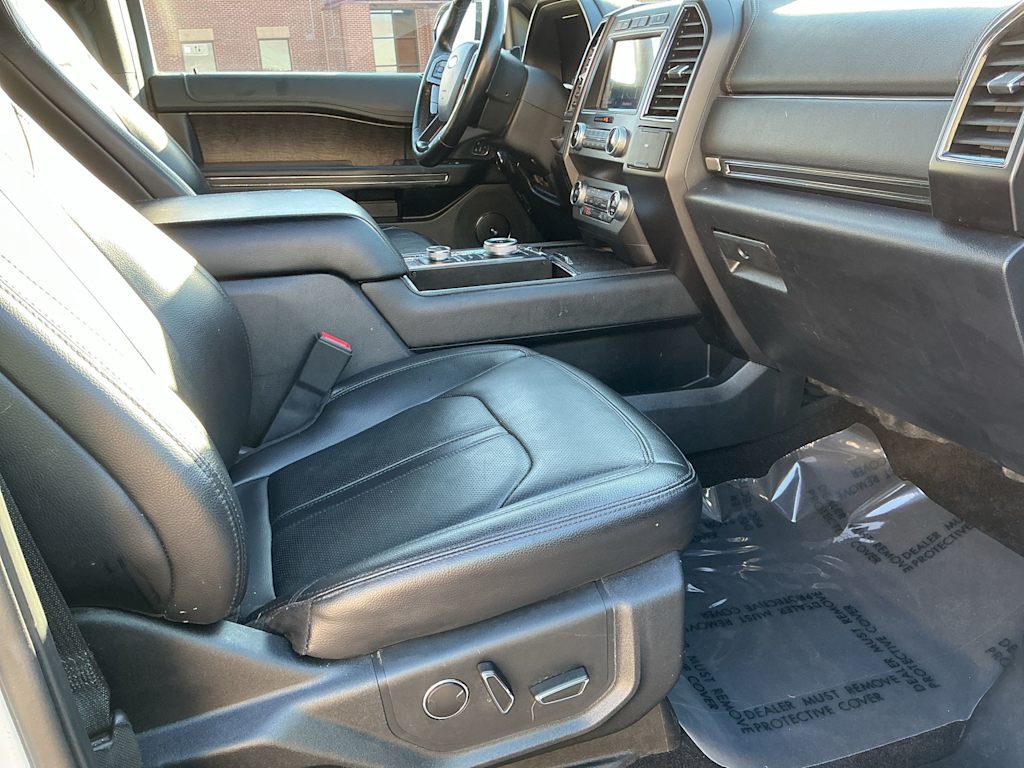 Thumbnail: 2021 Ford Expedition - 12