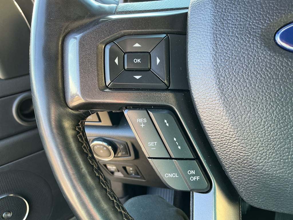 Thumbnail: 2021 Ford Expedition - 25