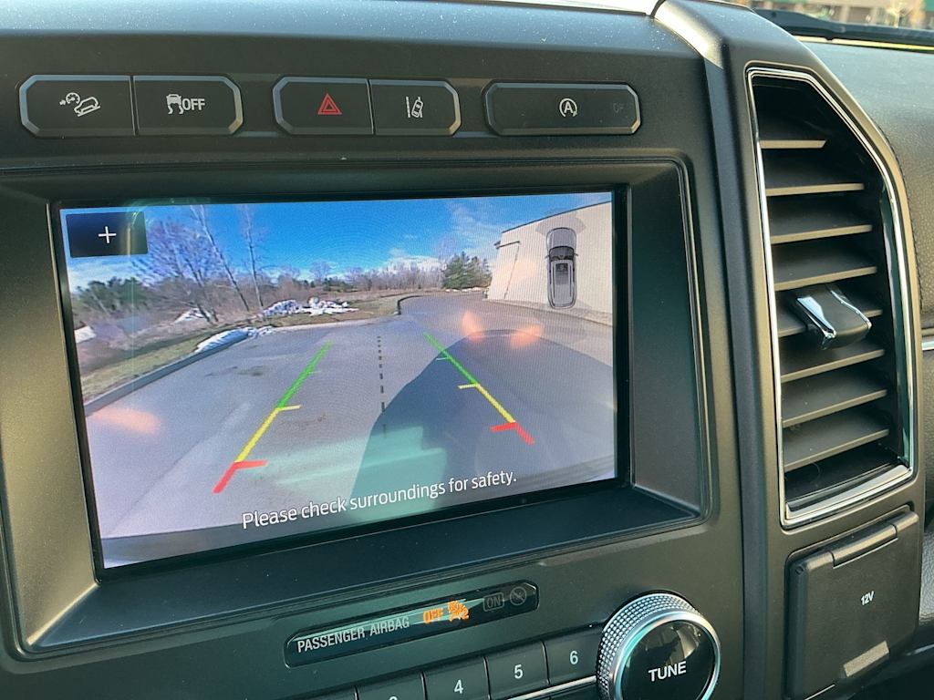 Thumbnail: 2021 Ford Expedition - 28