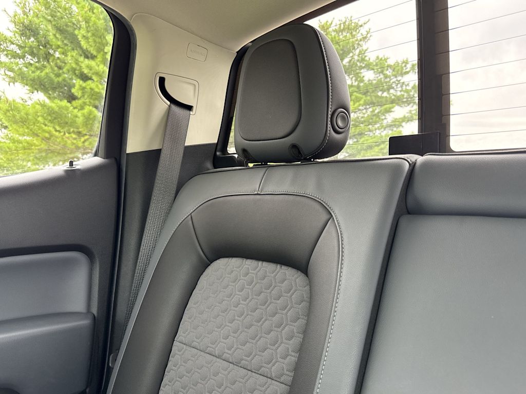 Thumbnail: 2019 Chevrolet Colorado - 38
