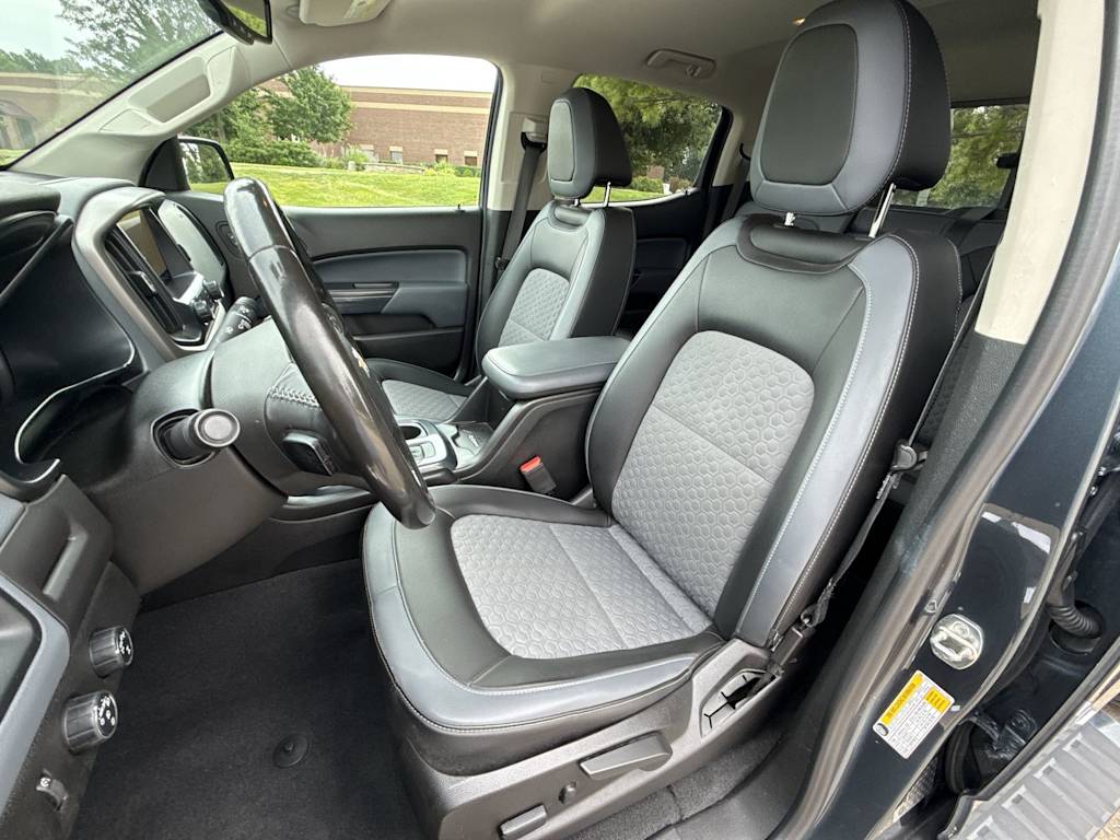 Thumbnail: 2019 Chevrolet Colorado - 12